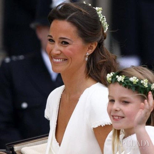 4款明星优雅气质<em>发型</em>打造方法<em>教学</em>_<em>时尚</em>台_央